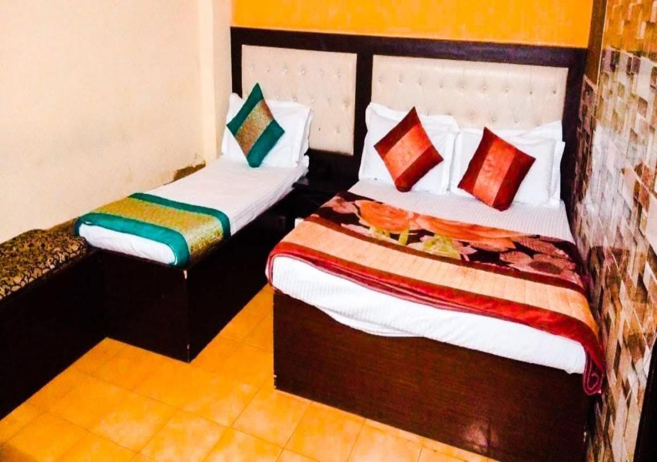 Hotel International Neelam Near New Delhi Railway Station Ню Делхи Екстериор снимка