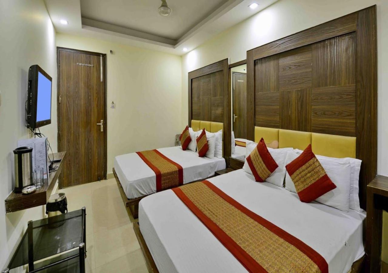 Hotel International Neelam Near New Delhi Railway Station Ню Делхи Екстериор снимка