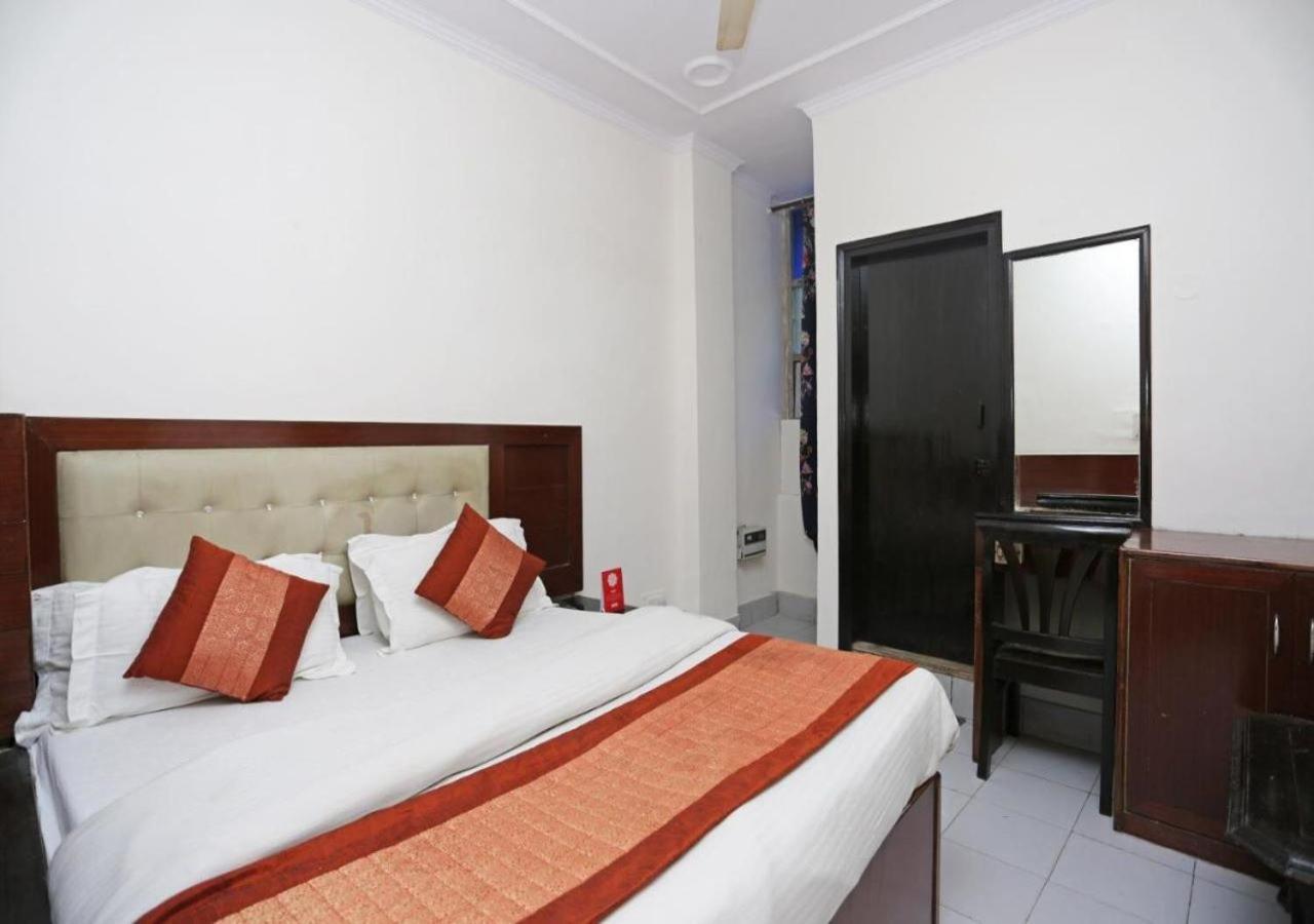Hotel International Neelam Near New Delhi Railway Station Ню Делхи Екстериор снимка